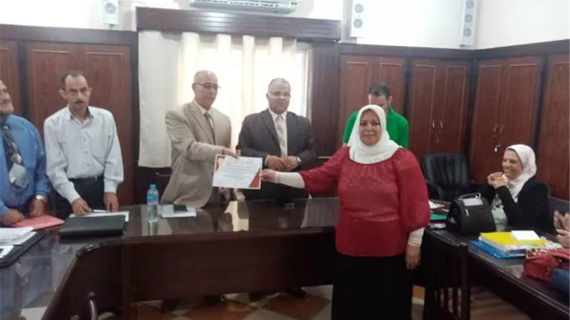 مدير تعليم الإسماعيلية يطلق مبادرة لتنمية مهارات اللغة الإنجليزية