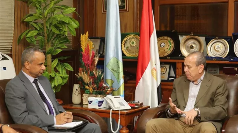 محافظ كفرالشيخ...أول محافظة في إقامة مشروع الجمع المنزلي قانونياً