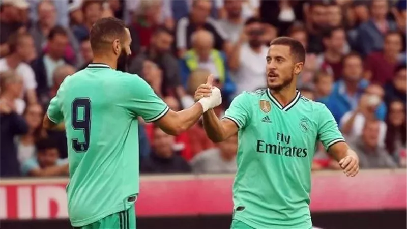 هازارد يقود ريال مدريد لفوز معنوي على سالزبورج
