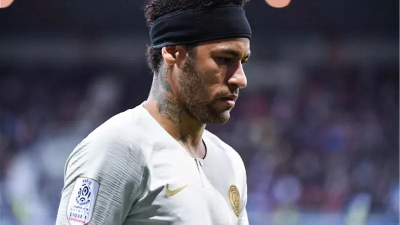 ريال مدريد يغري باريس بمبلغ كبير ومودريتش مقابل نيمار
