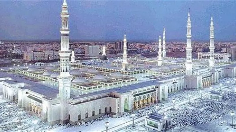 وصول 905,896 حاجاً إلى المدينة المنورة