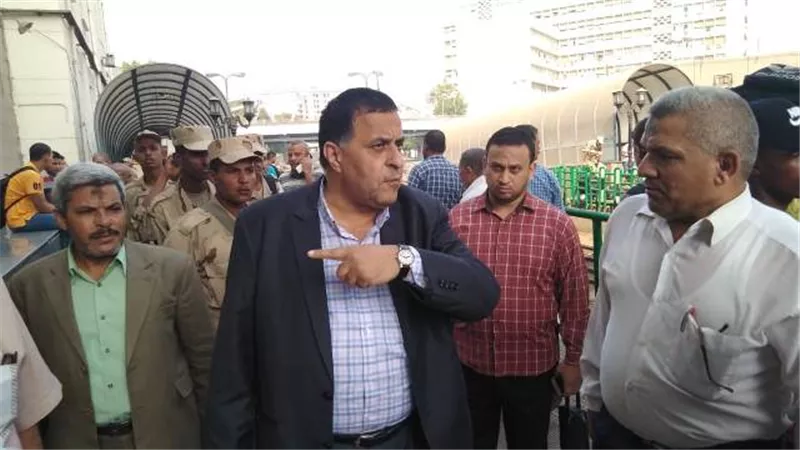 طوارئ بمحطة مصر وانتشار مكثف لخدمة العملاء علي جميع الارصفة لحل مشاكل المسافرين