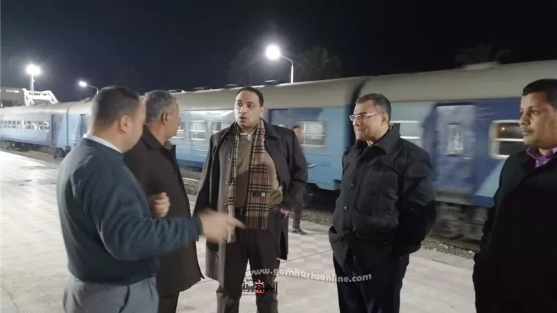 نائب أسيوط ينجح في تطوير محطة قطارات صدفا واولاد الياس