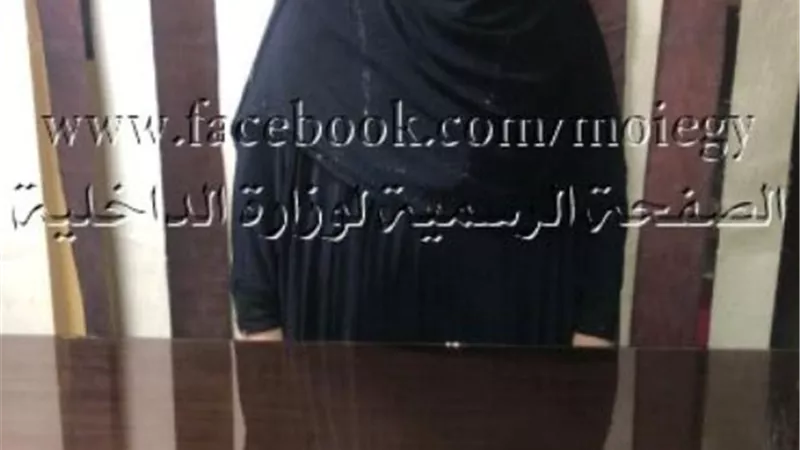 ضبط سيدة لاتجارها فى المواد المخدرة وآخر بحوزته سلاح نارى