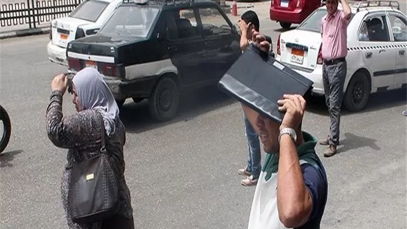 الحر الشديد يسبب الوفاه .. تعرف على طرق الوقاية منه