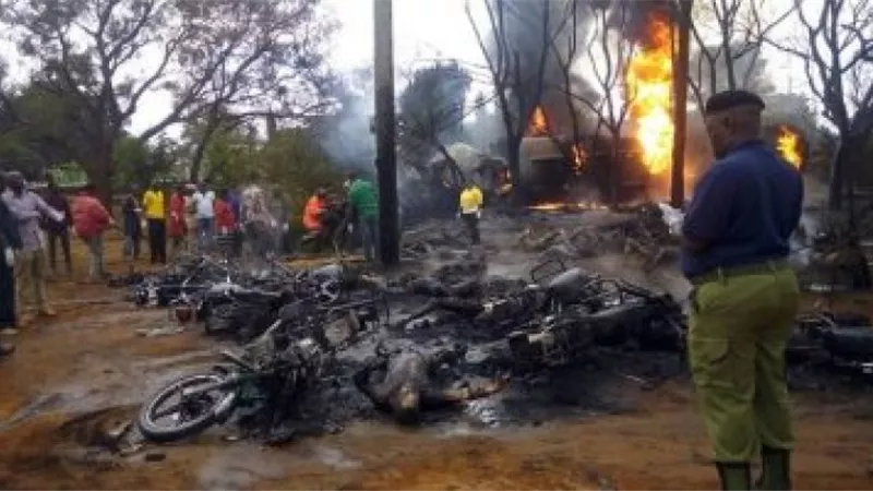 ارتفاع ضحايا انفجار ناقلة وقود فى تنزانيا لـ60 قتيلا و70 مصابا