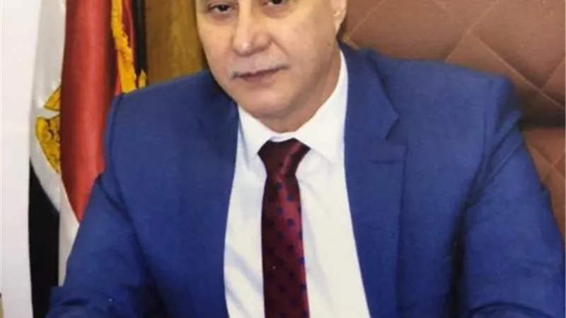 اتحاد العمال يطبق منهج 