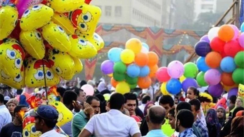 حكم التهنئة بالعيد