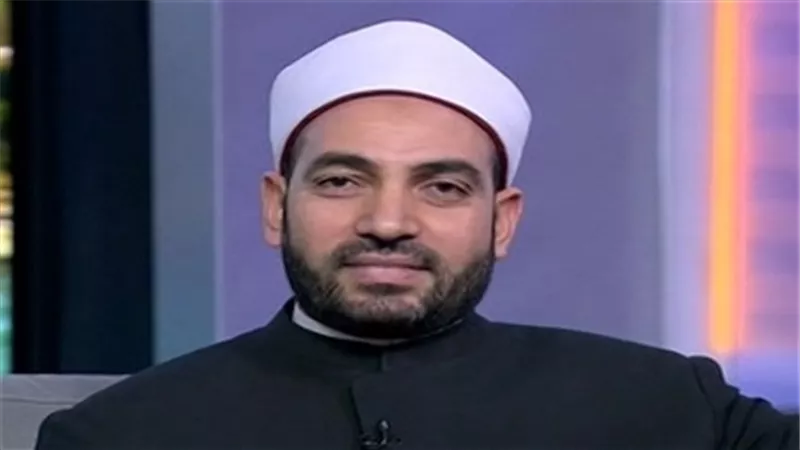ما حكم التبرك بدماء الأضحية والمسح به على الجدران؟..وكيل الأوقاف يُجيب