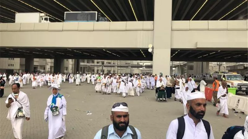 العليا للحج: اكتمال تسكين حجاج السياحة بمخيمات منى استعدادا لأيام التشريق