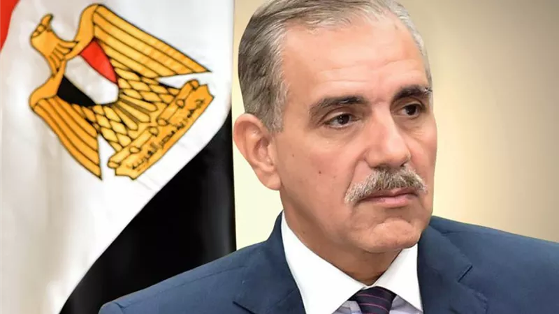 محافظ أسيوط : تفعيل قوافل اغاثة أطفال الشوارع والاشخاص بلا مأوى خلال عيد الاضحى المبارك