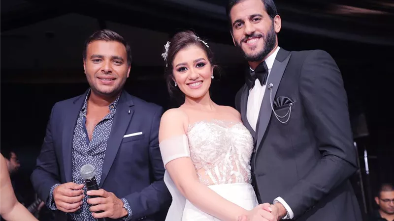 رامي صبري يشعل زفاف مروان محسن بأغاني 