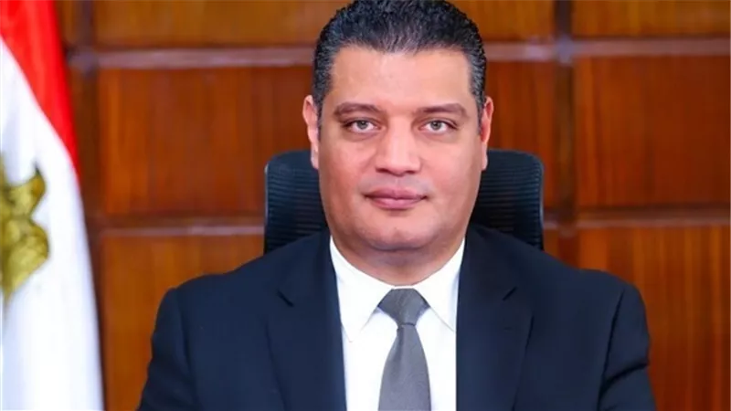 رئيس بعثة حج التضامن يزور مخيمات منى للاطمئنان على حجيج الجمعيات الاهلية