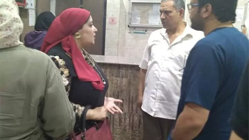 استبعاد ممرضة العناية وتحويل طبيب الاستقبال بمستشفى قويسنا للتحقيق