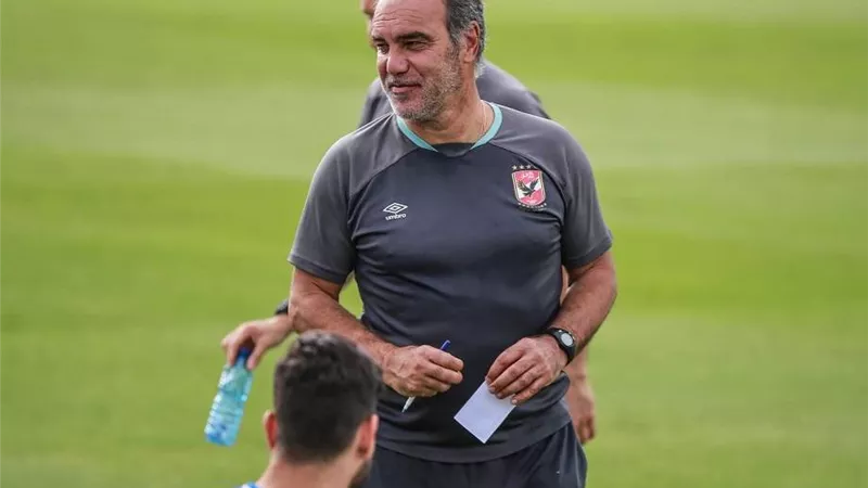 الاهلى يغلق ملف رحيل لاسارتي وظهير ايسر النادي