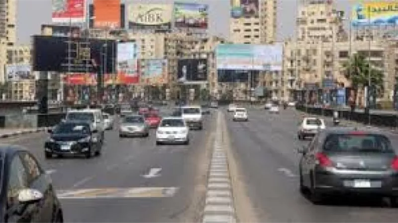سيولة فى حركة السيارات بمحاور وميادين القاهرة والجيزة