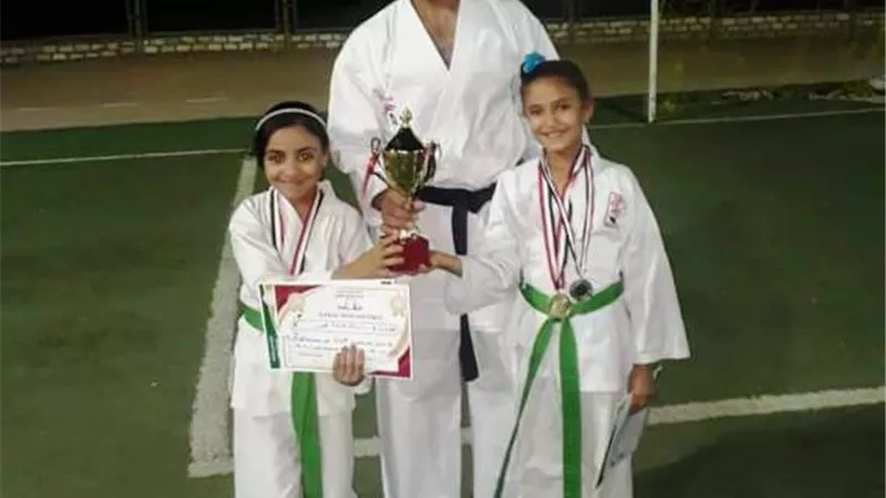 ابطال أكاديمية أجيال بمركز الداخلة يتوجون ببطولة الكارتيه بالوادى الجديد بالصور