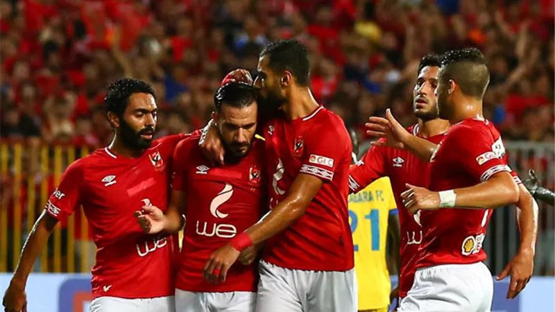 الاهلى يسدد مليوناً و100 ألف دولار لمولودية الجزائر
