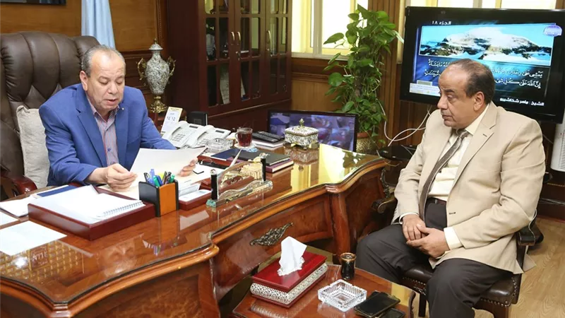 محافظ كفرالشيخ يصدر قرار بعدم التعامل مع المواطنين إلا من خلال المراكز التكنولوجية