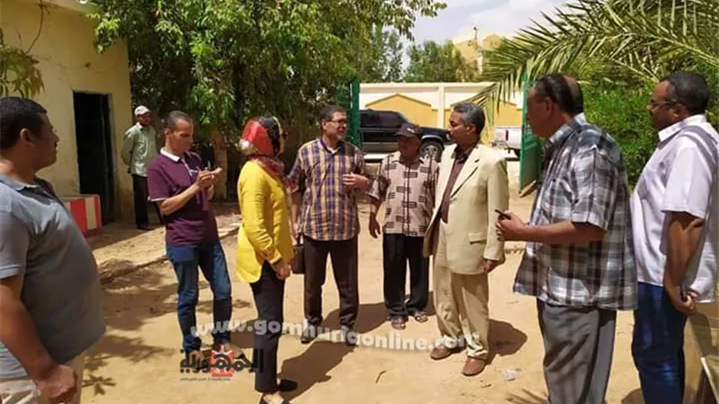 نائب محافظ الوادى الجديد تتفقد مشروع مستشفى الداخلة وكفاءة بيوت الطلاب .. صور