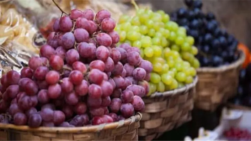 العنب يحمي أسنانك من التسوس لوقت طويل
