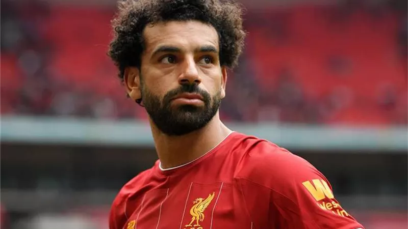 تعرف على حقيقة انتقال محمد صلاح للأهلى