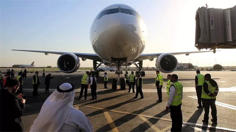 هبوط اضطراري لطائرة خليجية في الكويت بسبب الإغماء