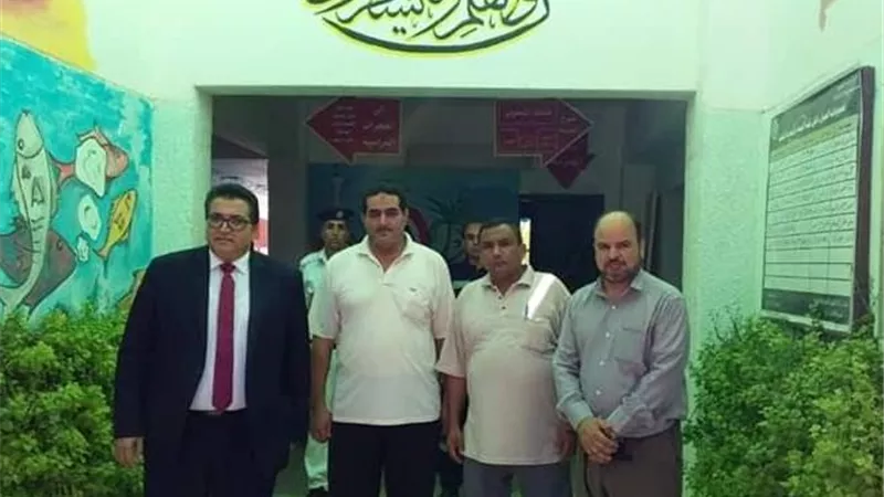 عقل بتفقد مركز توزيع الأسئلة للشهادة الثانوية الدور الثاني بمدرسة سعد زغلول الابتدائية
