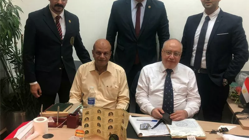 ضبط مخرج سينمائي يحاول تهريب مواد مخدرة بالمطار