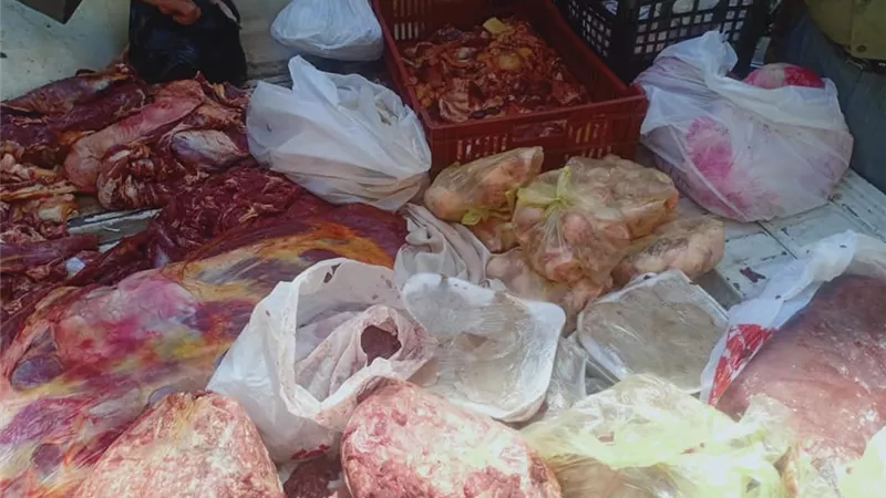ضبط 137 كيلو لحوم غير صالحة بحي غرب أسيوط