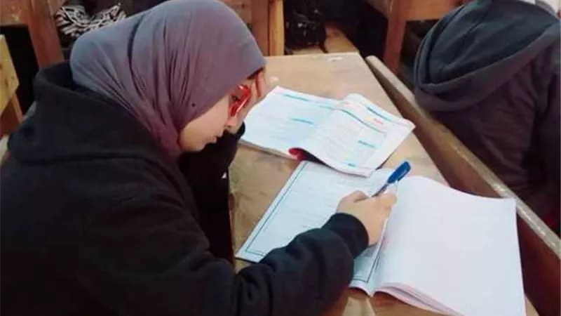 لاشكوى من صعوبة اسئلة مادتى اللغة الاجنيبة الثانية والتربية الوطنية بمحافظ الشرقية