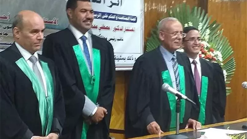 مبروك الدكتوراه للمستشار علي حلمي