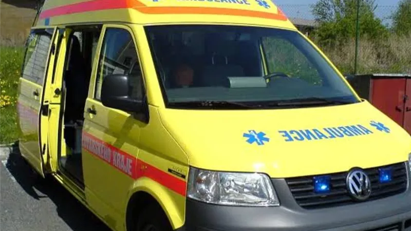 إصابة طالبة ثانوية عامة بهبوط فى لجنة مدرسة الزهور بسفاجا