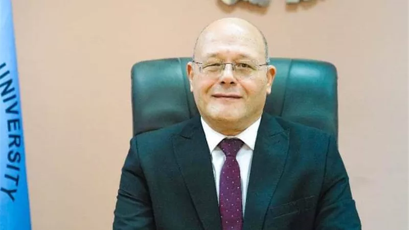 رئيس جامعة سوهاج يهنئ الرئيس السيسي بالعام الهجري الجديد
