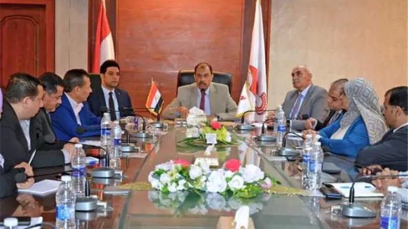 محافظ سوهاج يعقد أولى اجتماعاته مع رؤساء الوحدات المحلية