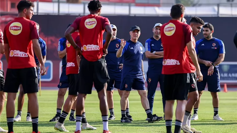 الأهلي يحسم أولى صفقاته الصيفية.. بلاعب مفاجأة