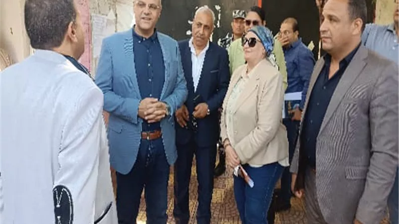 محافظ القليوبية ووكيل التعليم يلتقيان أولياء أمور طلاب الثانوية العامة 2024