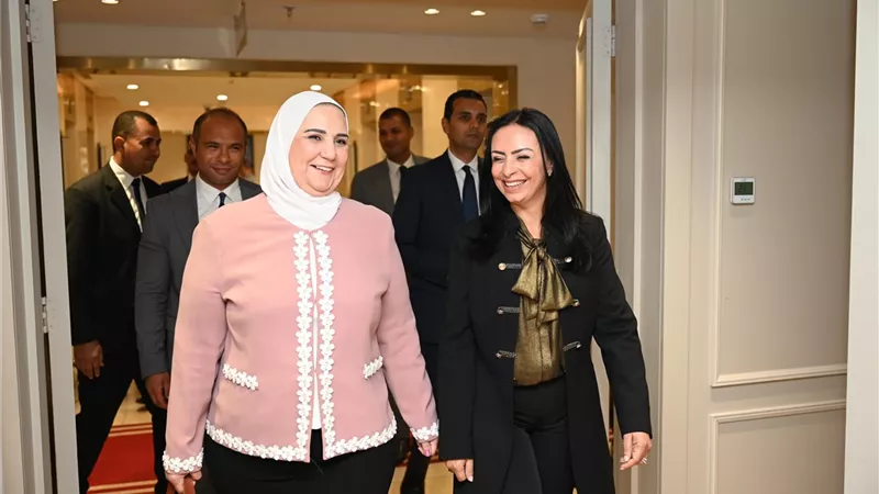 وزيرة التضامن تستقبل نيفين القباج بمقر الوزارة في العاصمة الإدرية