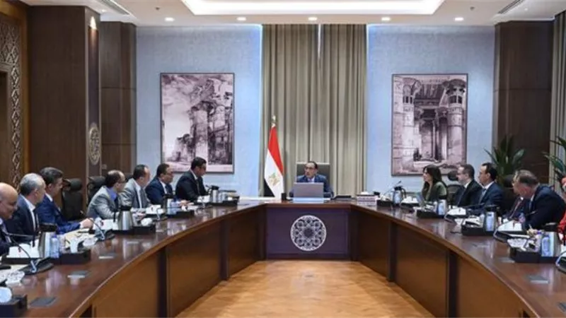 رئيس الوزراء يتابع موقف تسويق الوحدات بمشروعات هيئة المجتمعات العمرانية الجديدة