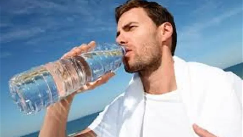 6 نصائح للبقاء رطبًا خلال الصيف