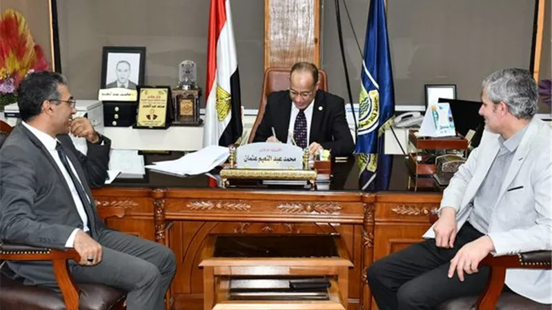 92% نسبة نجاح المستوى الأول بكلية العلاج الطبيعي في جامعة القناة