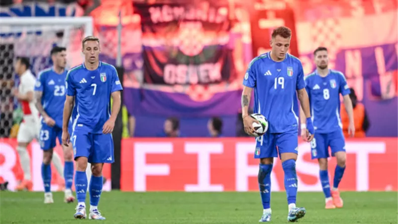أسطورة يوفنتوس يكشف أسباب خروج إيطاليا من يورو 2024