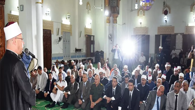 الشاذلي وشندي يشهدون الاحتفال بالعام الهجري مع الأهالى بالسويس