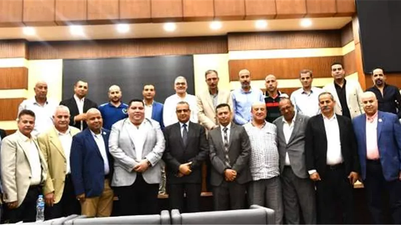 محافظ جنوب سيناء يلتقى بأعضاء مجلس إدارة الغرفة التجارية