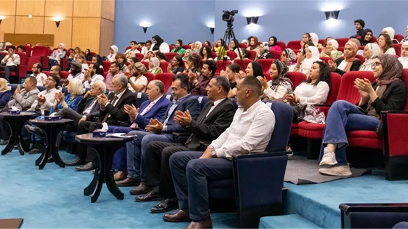الفنون الجميلة بالجامعة المصرية الروسية تنظم معرض 