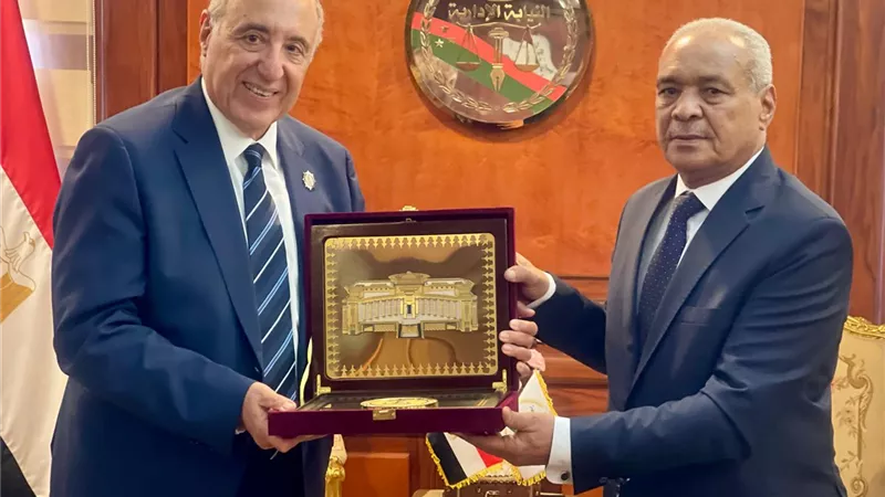 رئيس هيئة النيابة الإدارية يستقبل رئيس المحكمة الدستورية