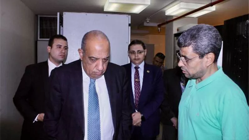 وزير الكهرباء يتفقد المركز القومى للتحكم التبادلي بالعباسية