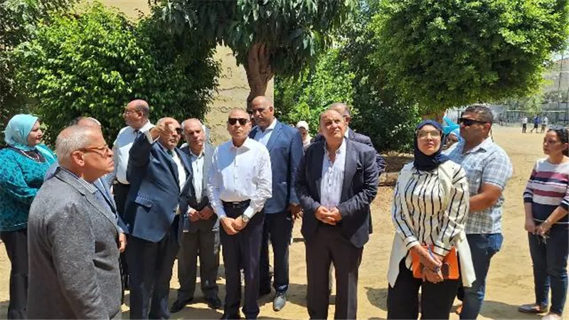محافظ القاهرة يتابع رفع كفاءة الميادين وأعمال التطوير بالمنطقة الجنوبية