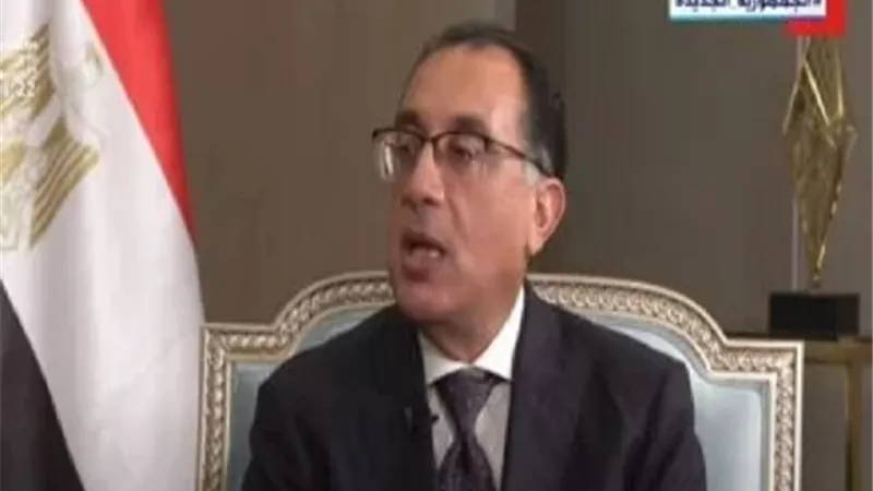 رئيس الوزراء: قطعنا شوطا كبيرا فى البنية التحتية للتعليم