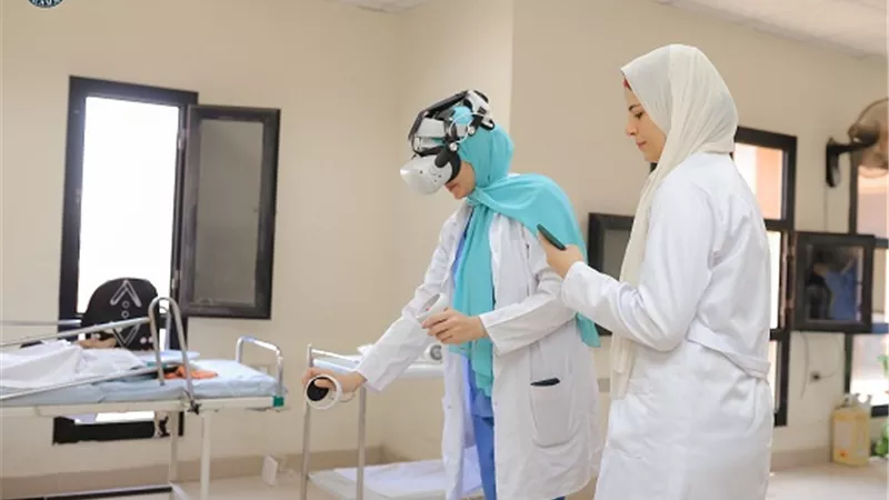 استخدام الواقع الافتراضي كأداة تعليمية.. دراسة حديثة بجامعة بنها